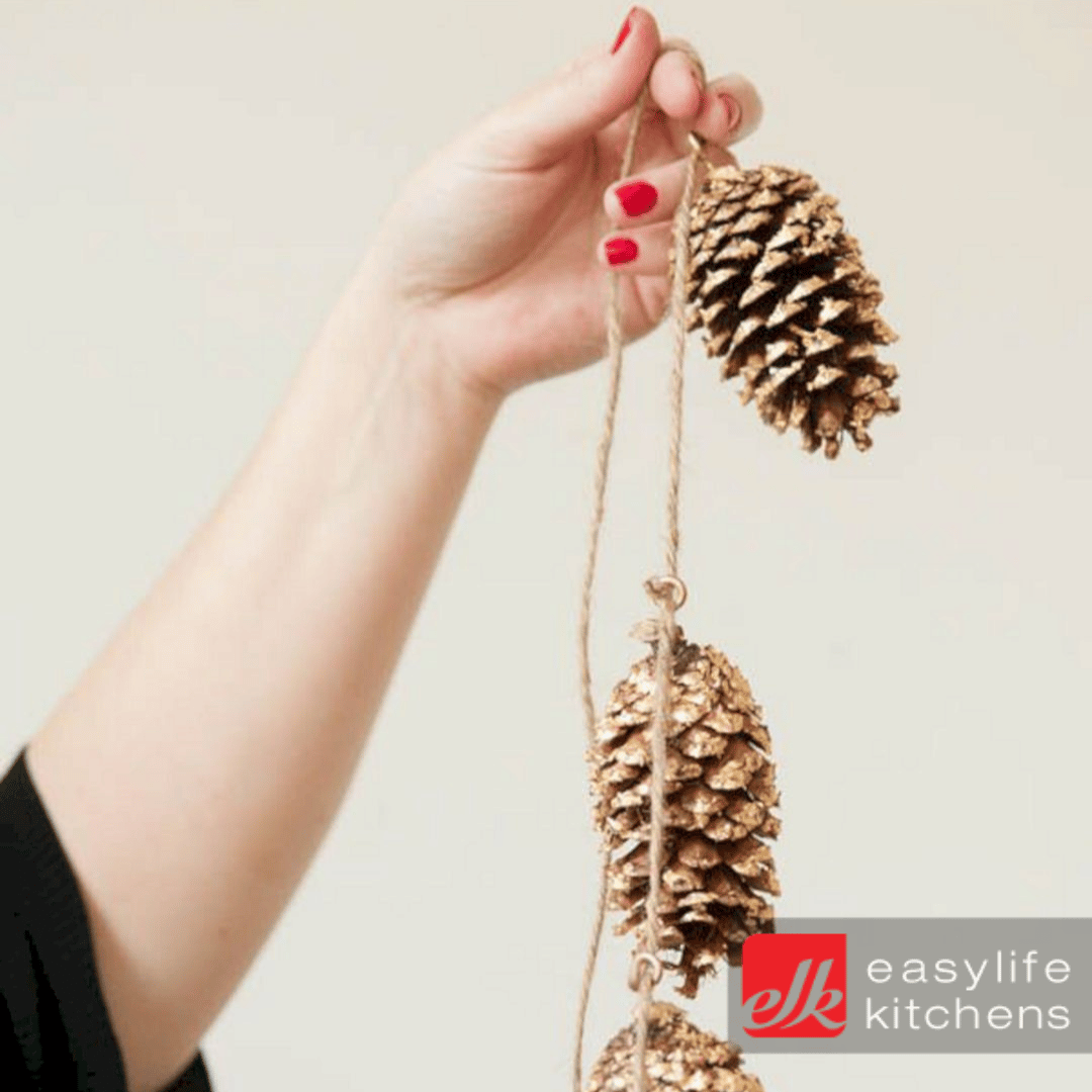 Naturally Festive – image
