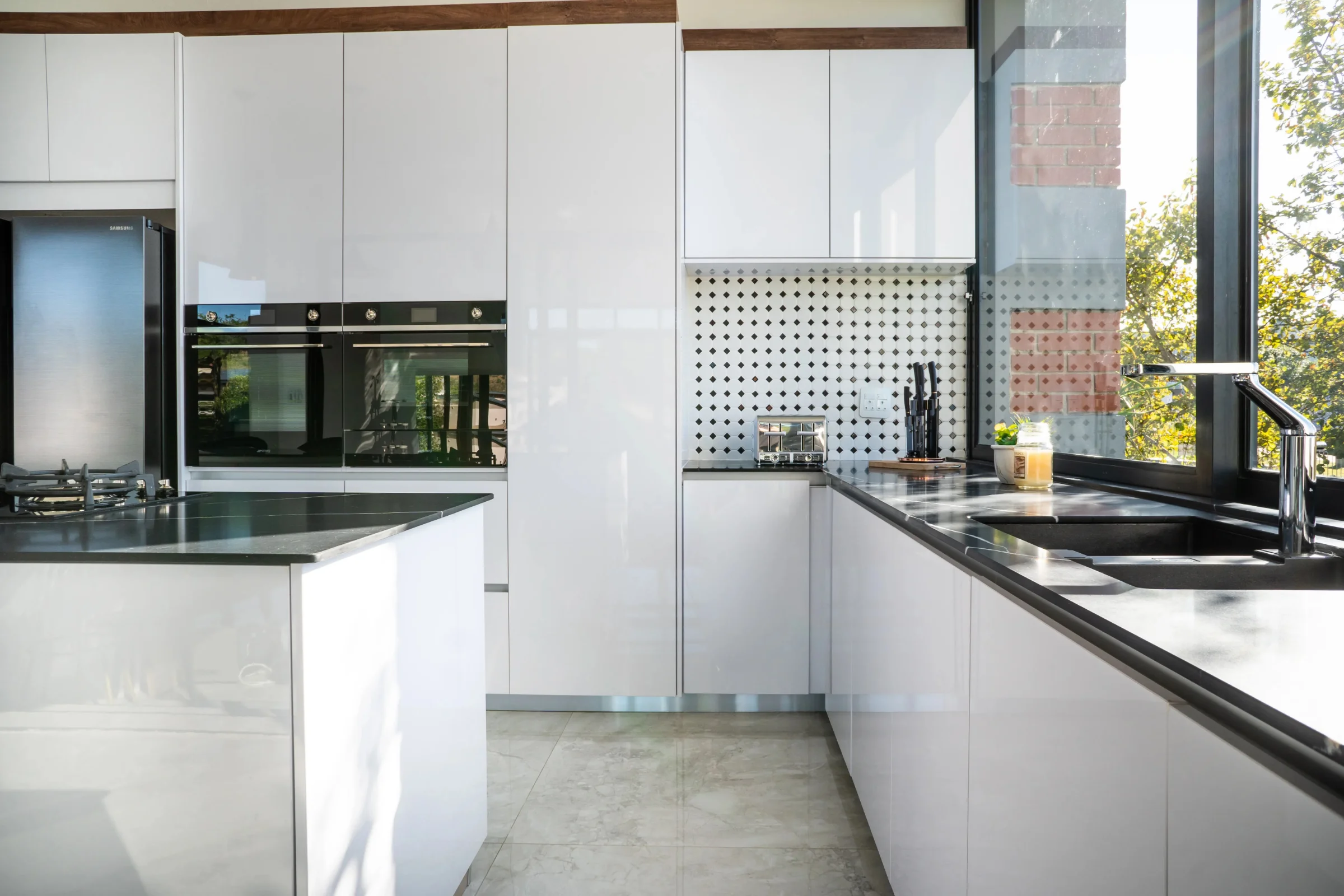 Project - Dark & Light