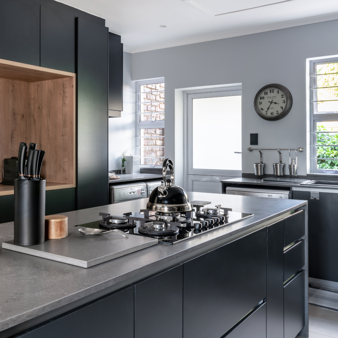 Induction vs Gas Choosing the Right Hob for Your New Kitchen